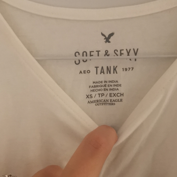 🔥 3 for $30 🔥American Eagle Embroidered Tank Top - Picture 2 of 4